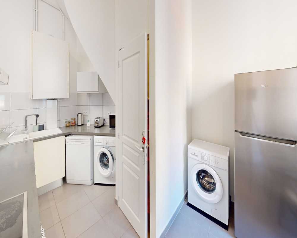 Apartment Bordeaux, 1 bed, 17m² — photo 37