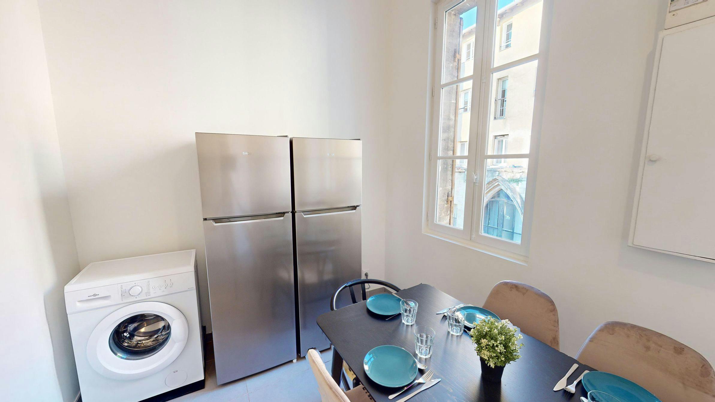 Apartment Bordeaux, 1 bed, 18m² — photo 5