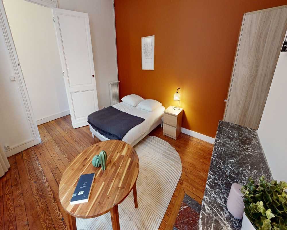 Apartment Bordeaux, 1 bed, 18m² — photo 12