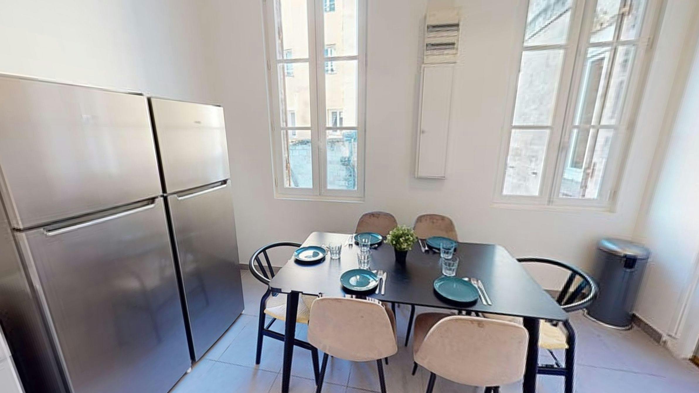 Apartment Bordeaux, 1 bed, 18m² — photo 9