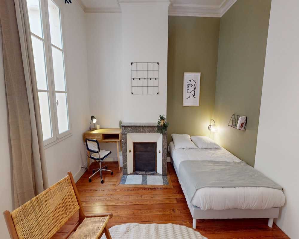 Apartment Bordeaux, 1 bed, 17m² — photo 23