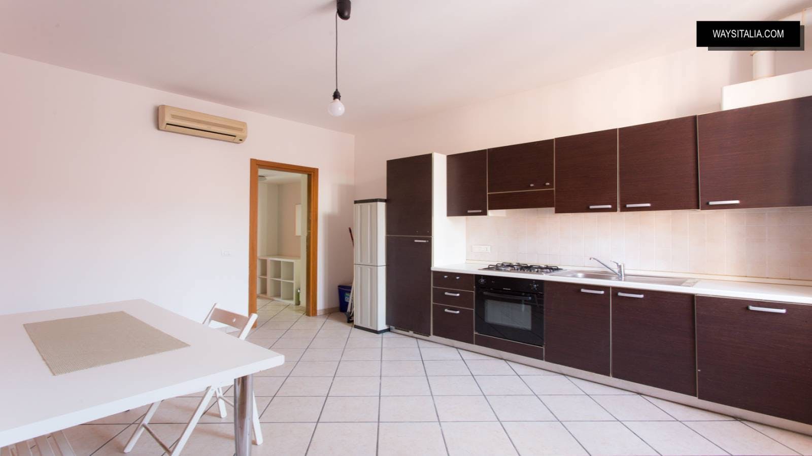 Double room Milan, 1 bed, 15m² — photo 4
