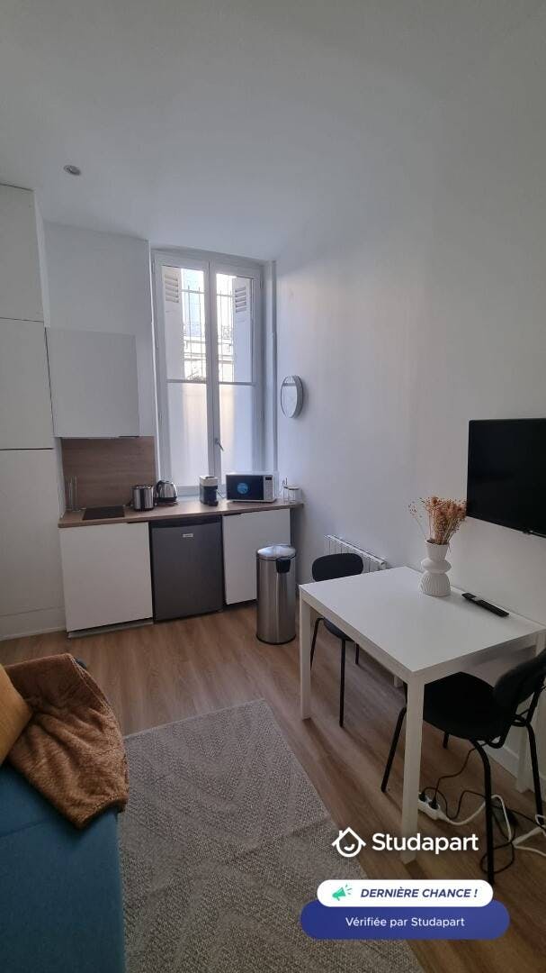 Квартира за оренду для 630 EUR на місяць у Bordeaux, Rue Pelleport