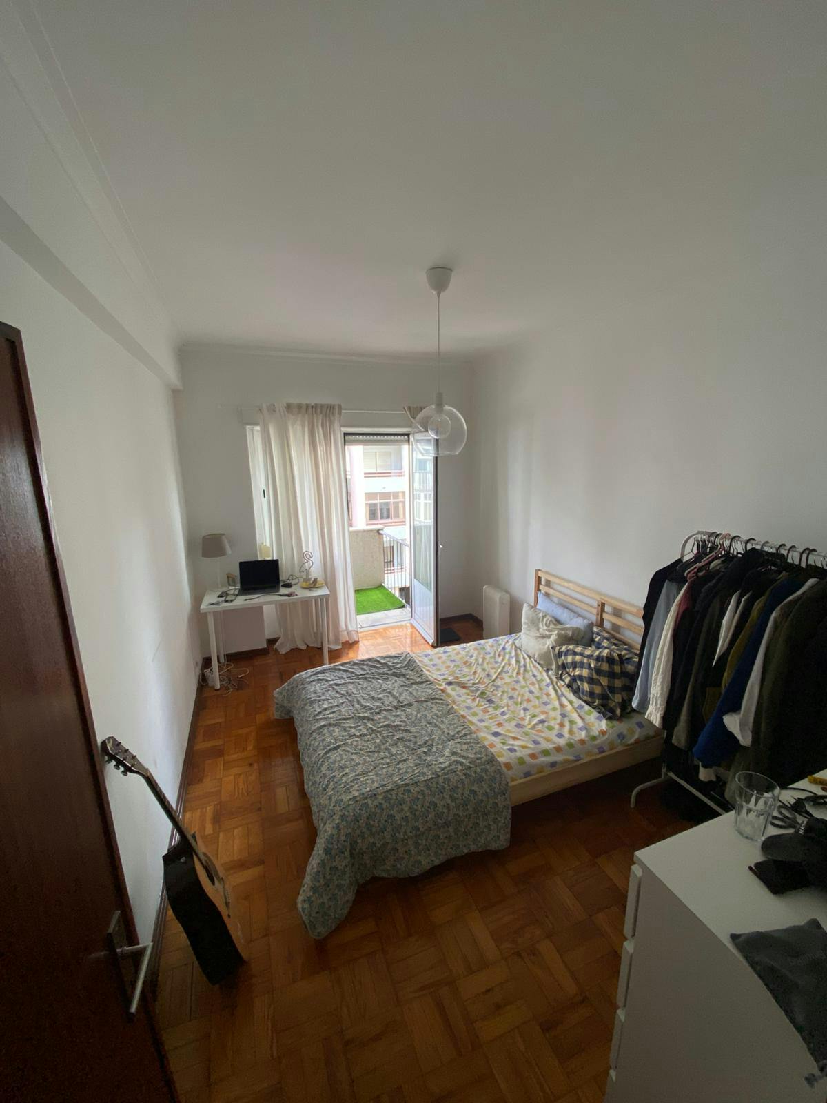 Private room for rent for €450 per month in Almada, Rua Bernardo Francisco da Costa