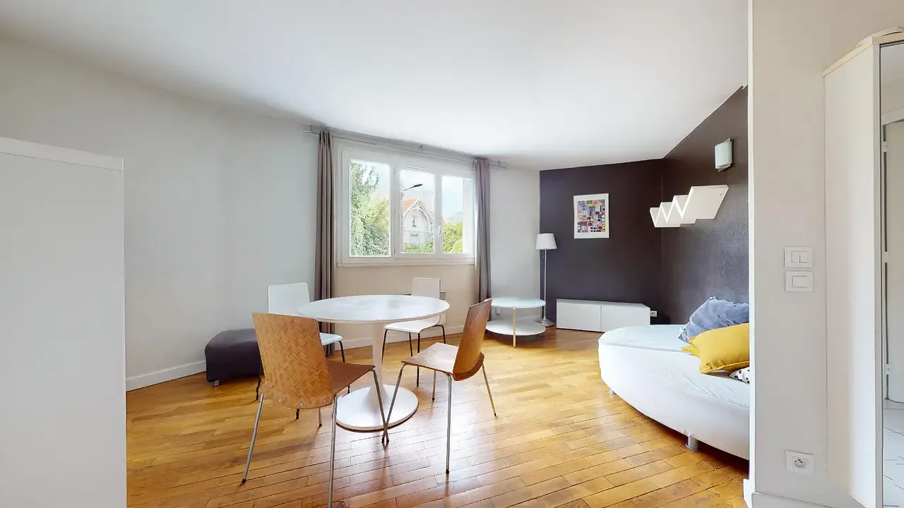 Private room in Chemin de la Blanchisserie, Grenoble 4