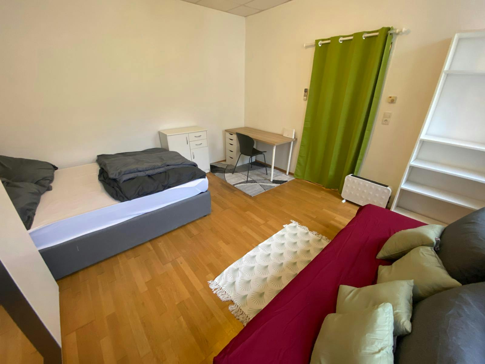 preview gallery tile