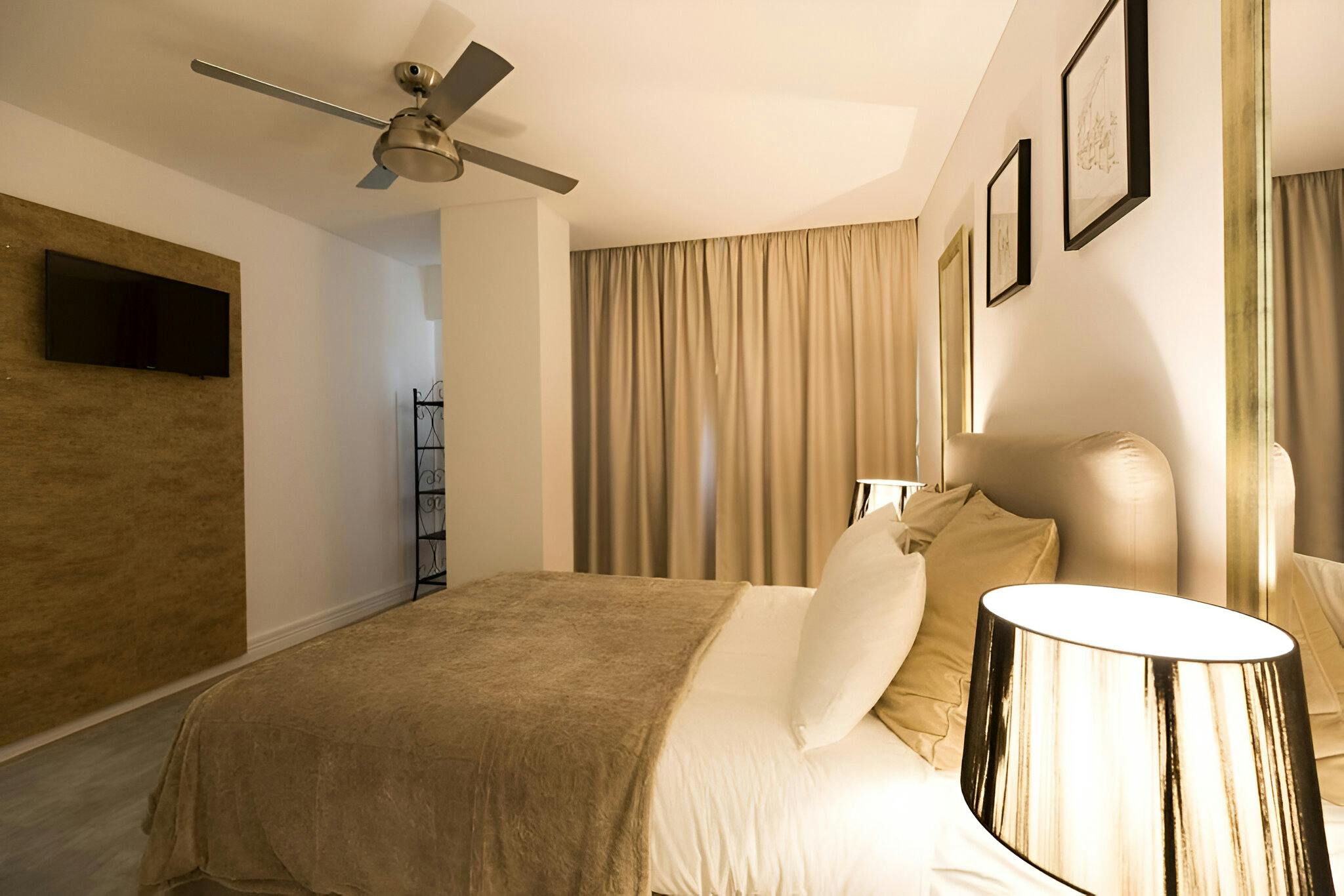 Apartment Lisbon, 1 bed — photo 4