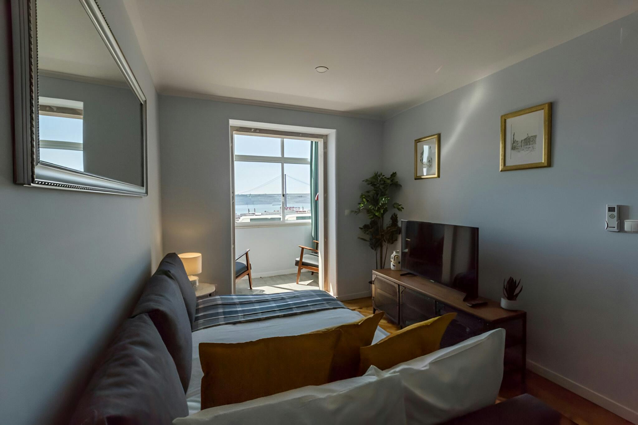 Apartment Lisbon, 1 bed — photo 10