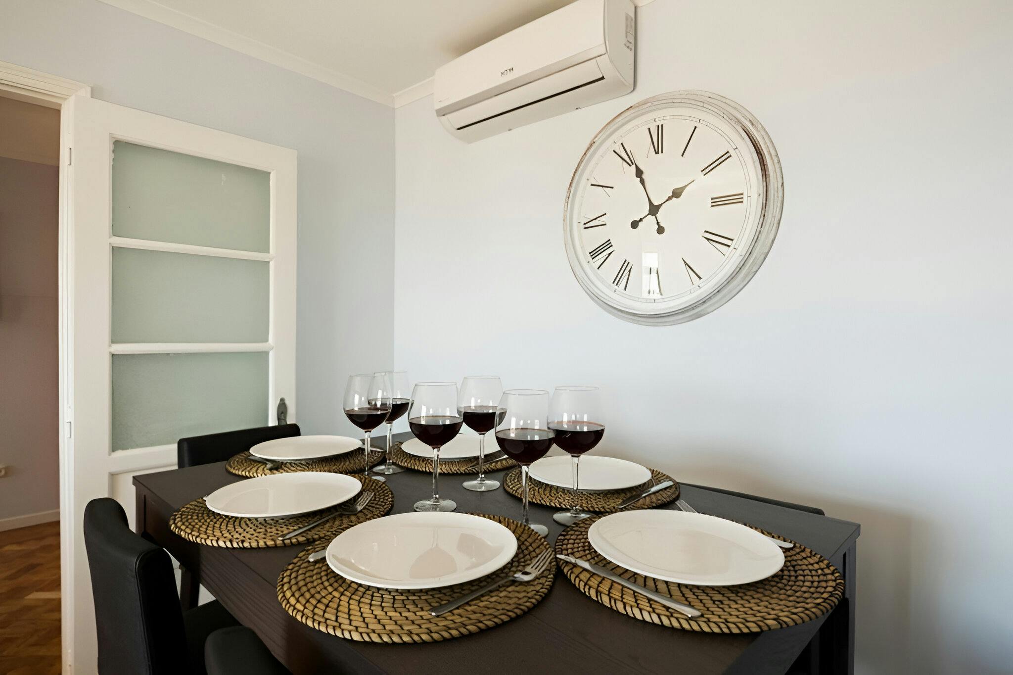 Apartment Lisbon, 1 bed — photo 5