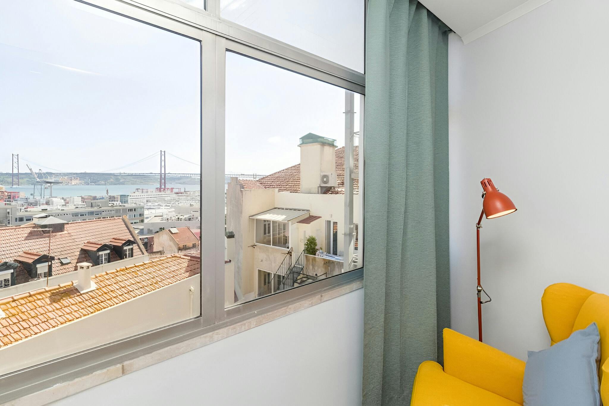 Apartment Lisbon, 1 bed — photo 4