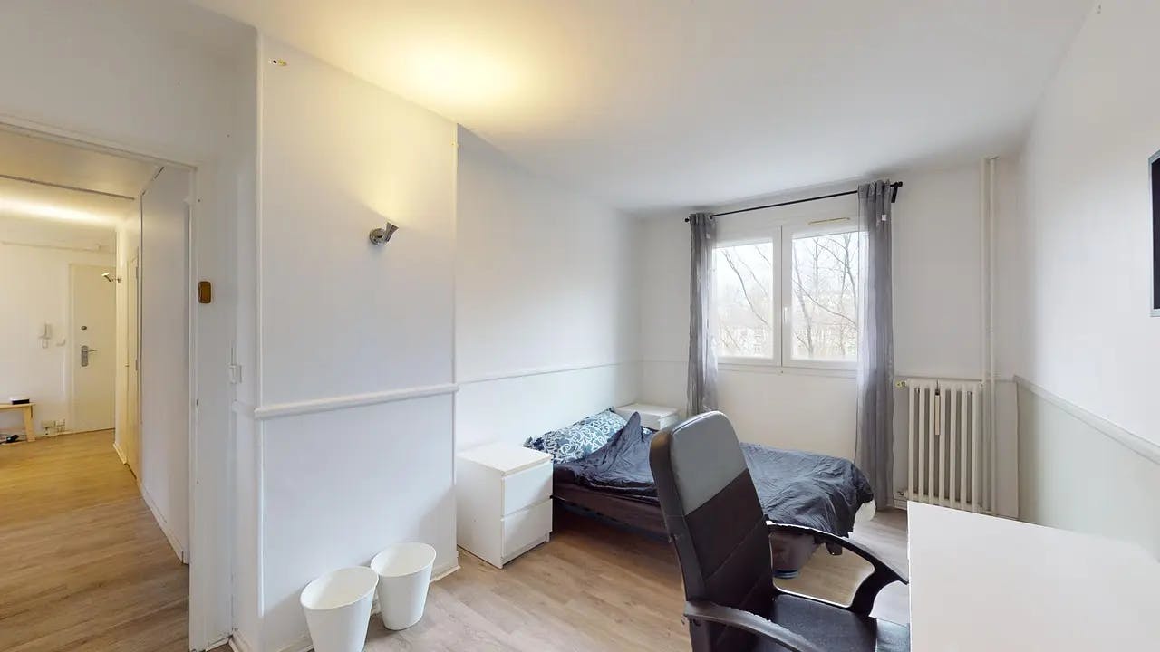 Rue Brisout de Barneville, Rouen preview