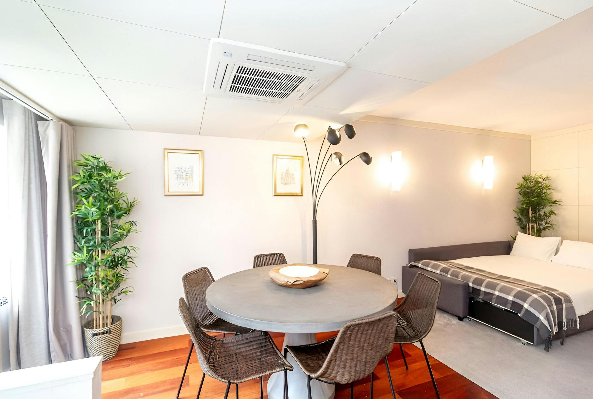 Apartment Lisbon, 1 bed — photo 2