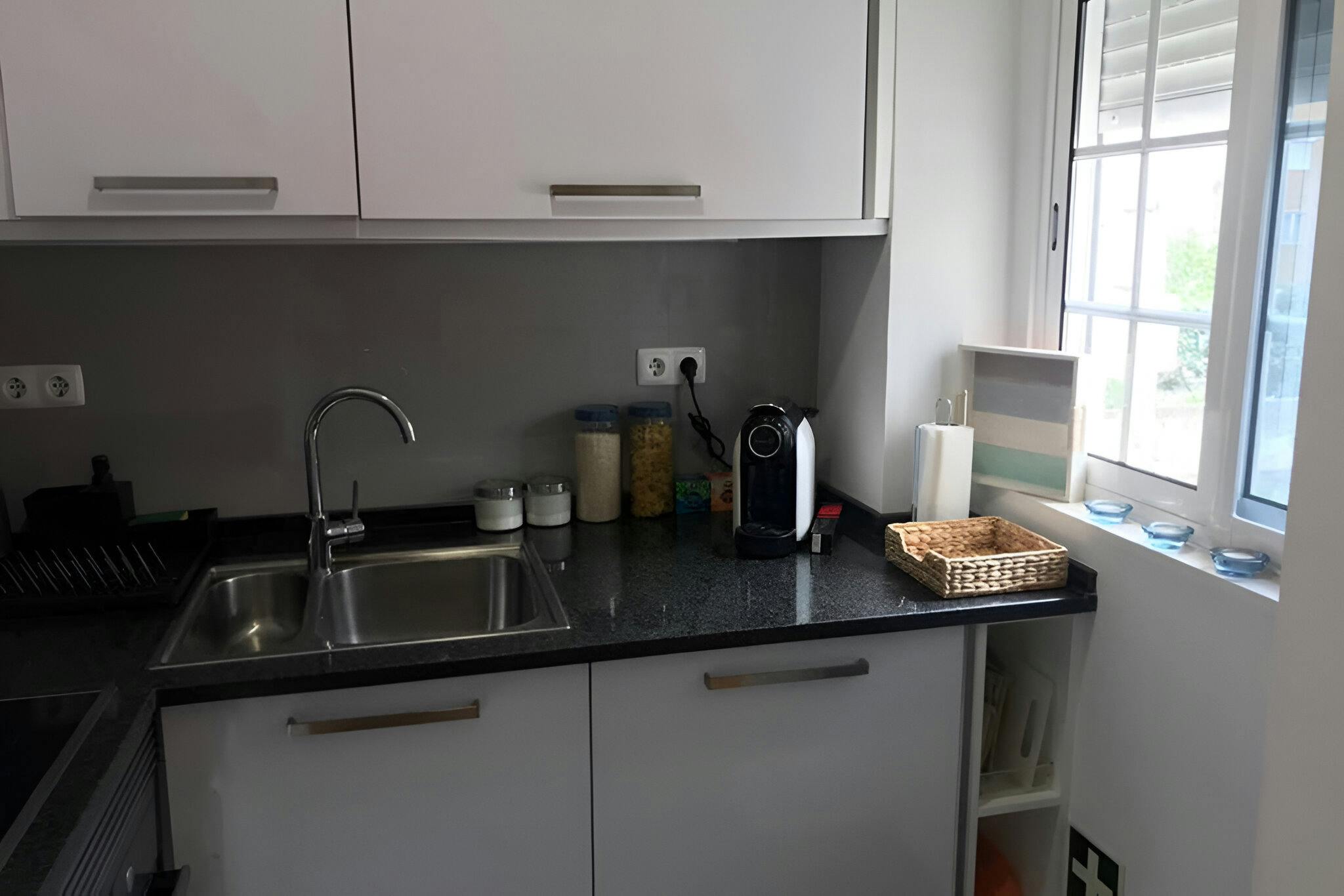 Apartment Lisbon, 1 bed — photo 5