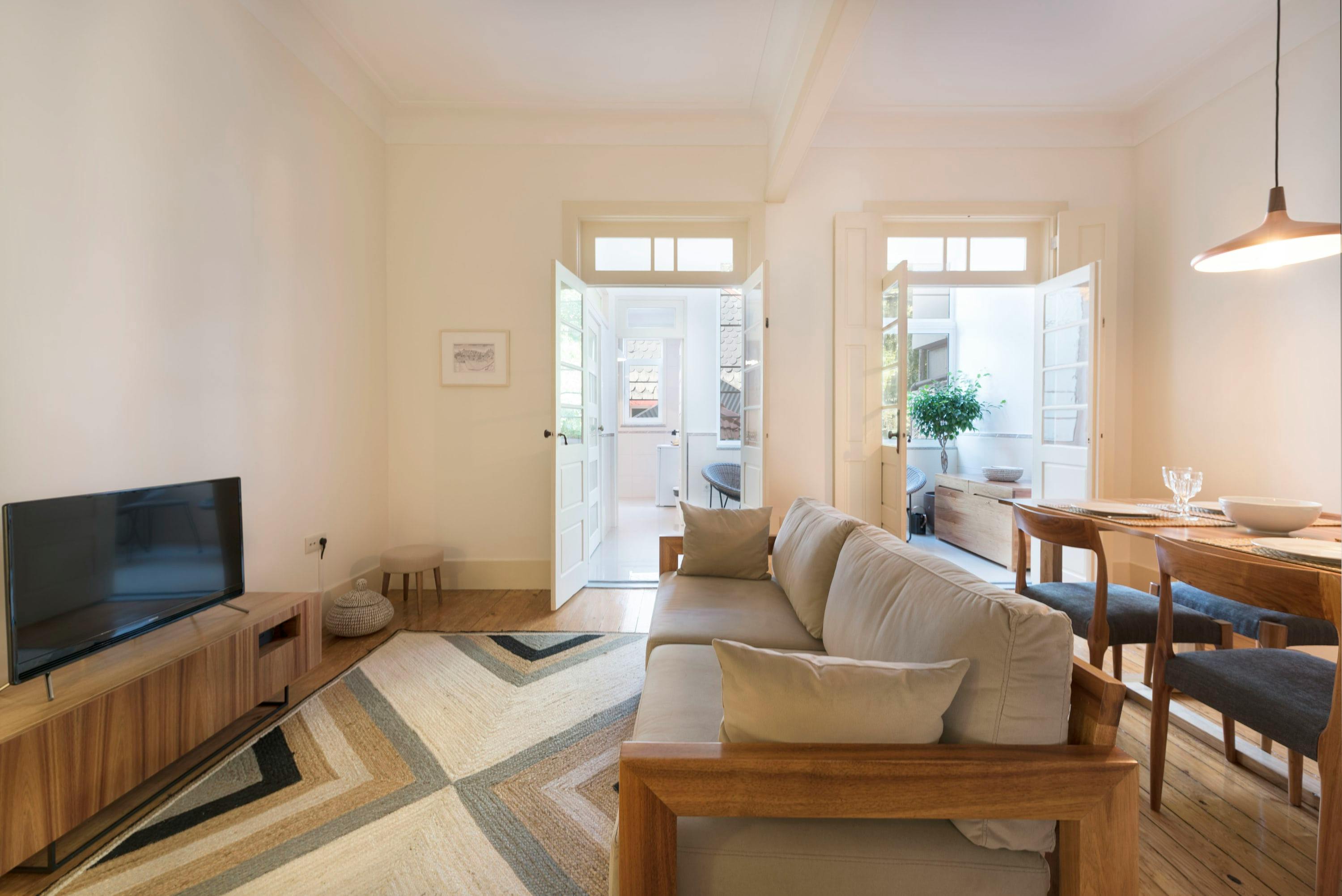 Rua do Breiner, Porto preview