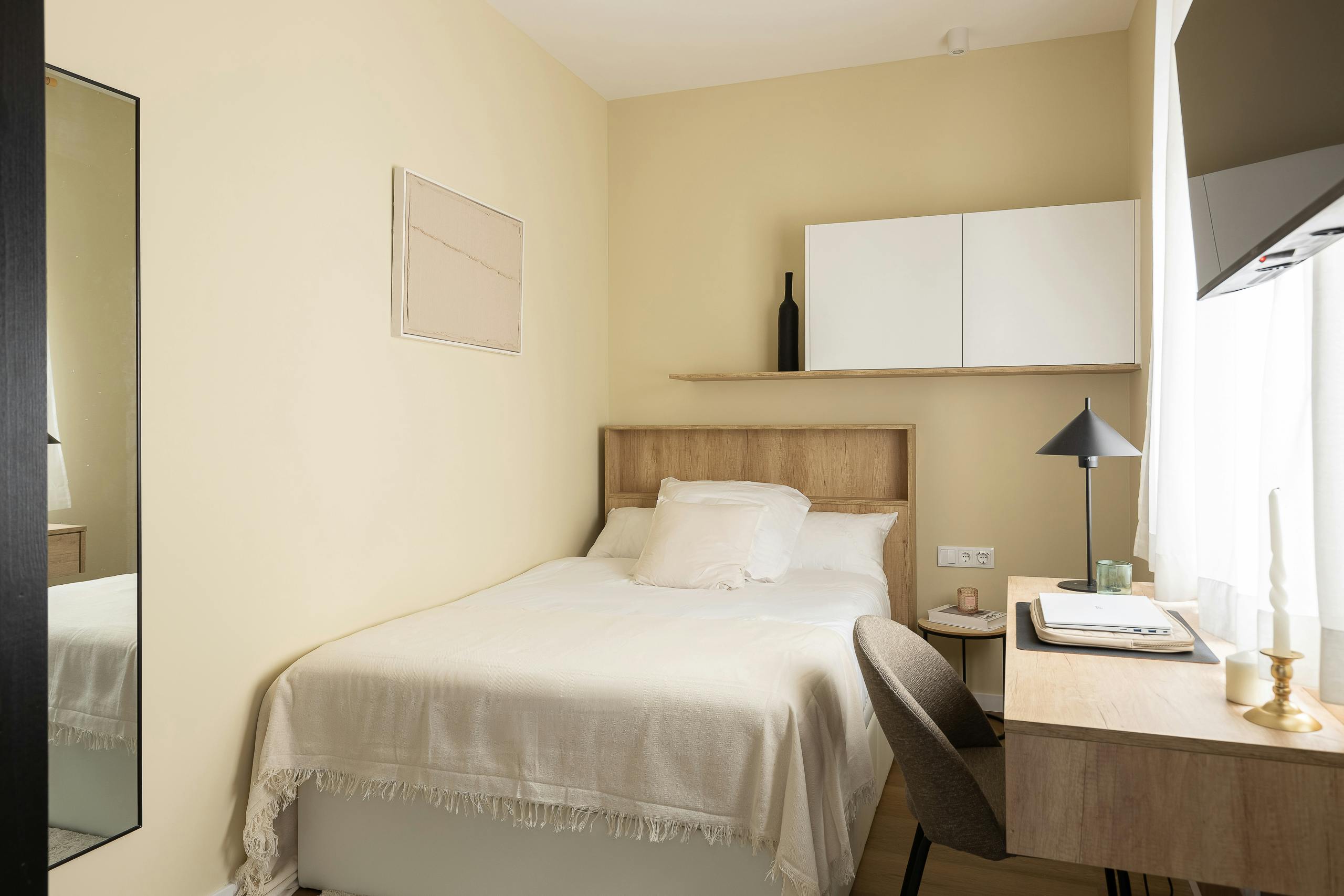 Chambre privée à louer pour 974 €/mois à Madrid, Calle Donoso Cortés