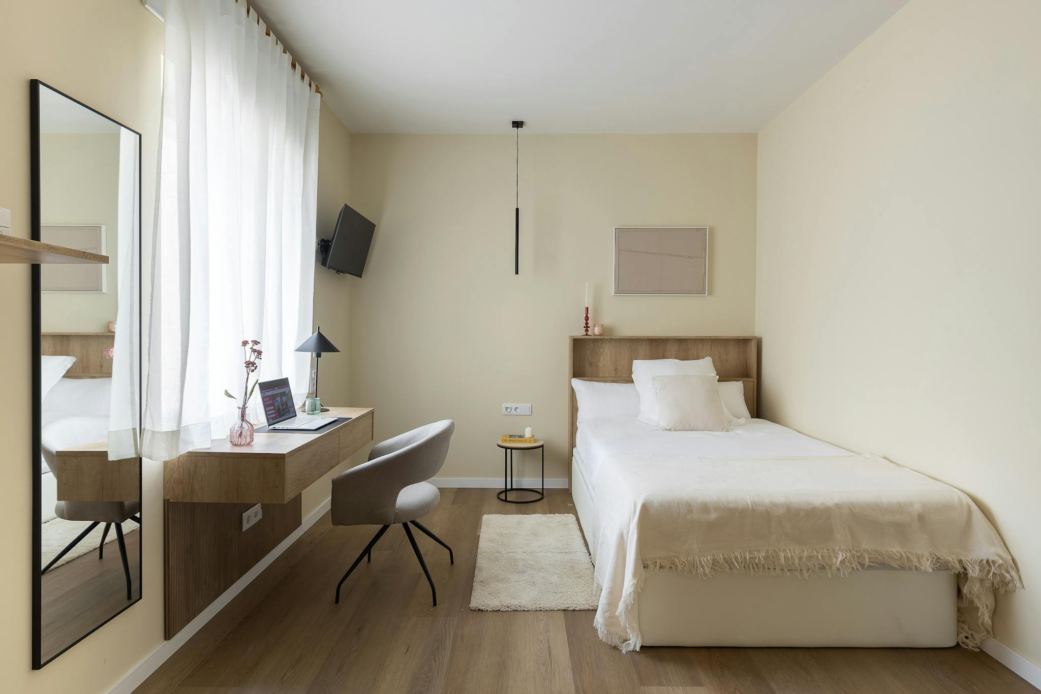 Calle Donoso Cortés, Madrid preview