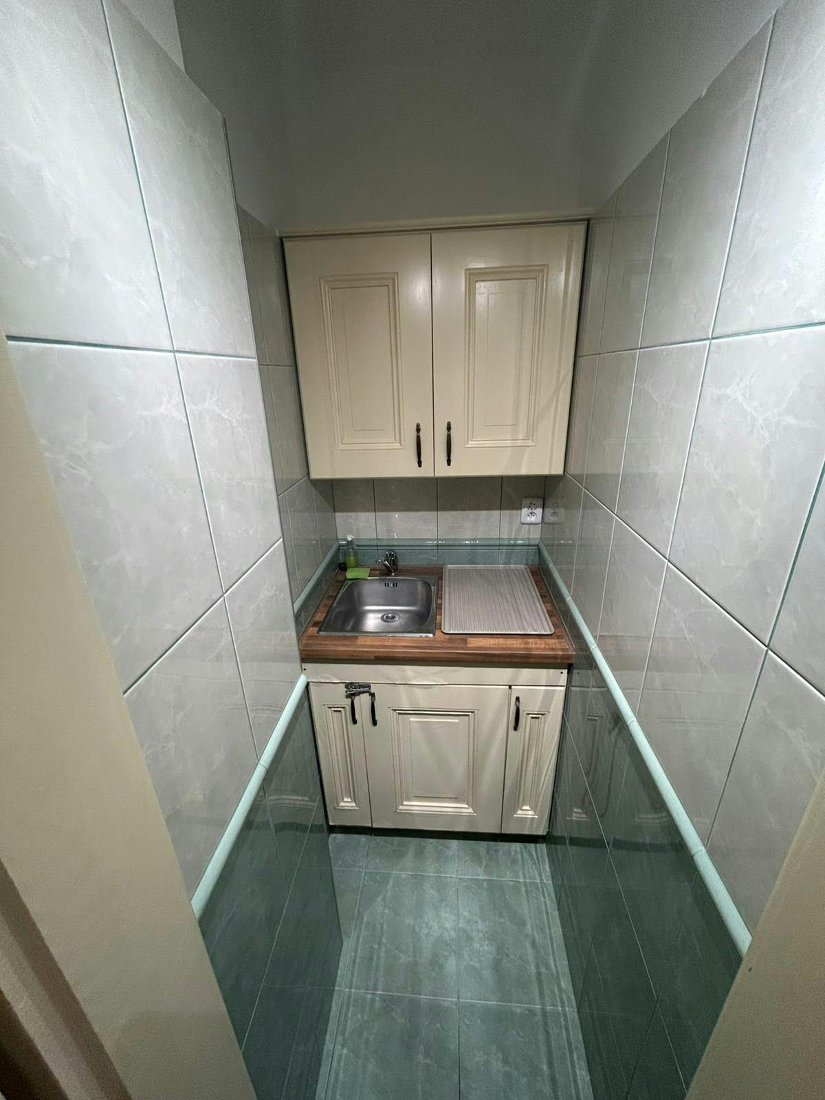 Apartment Hlavní Město Praha, 1 bed, 18m² — photo 4