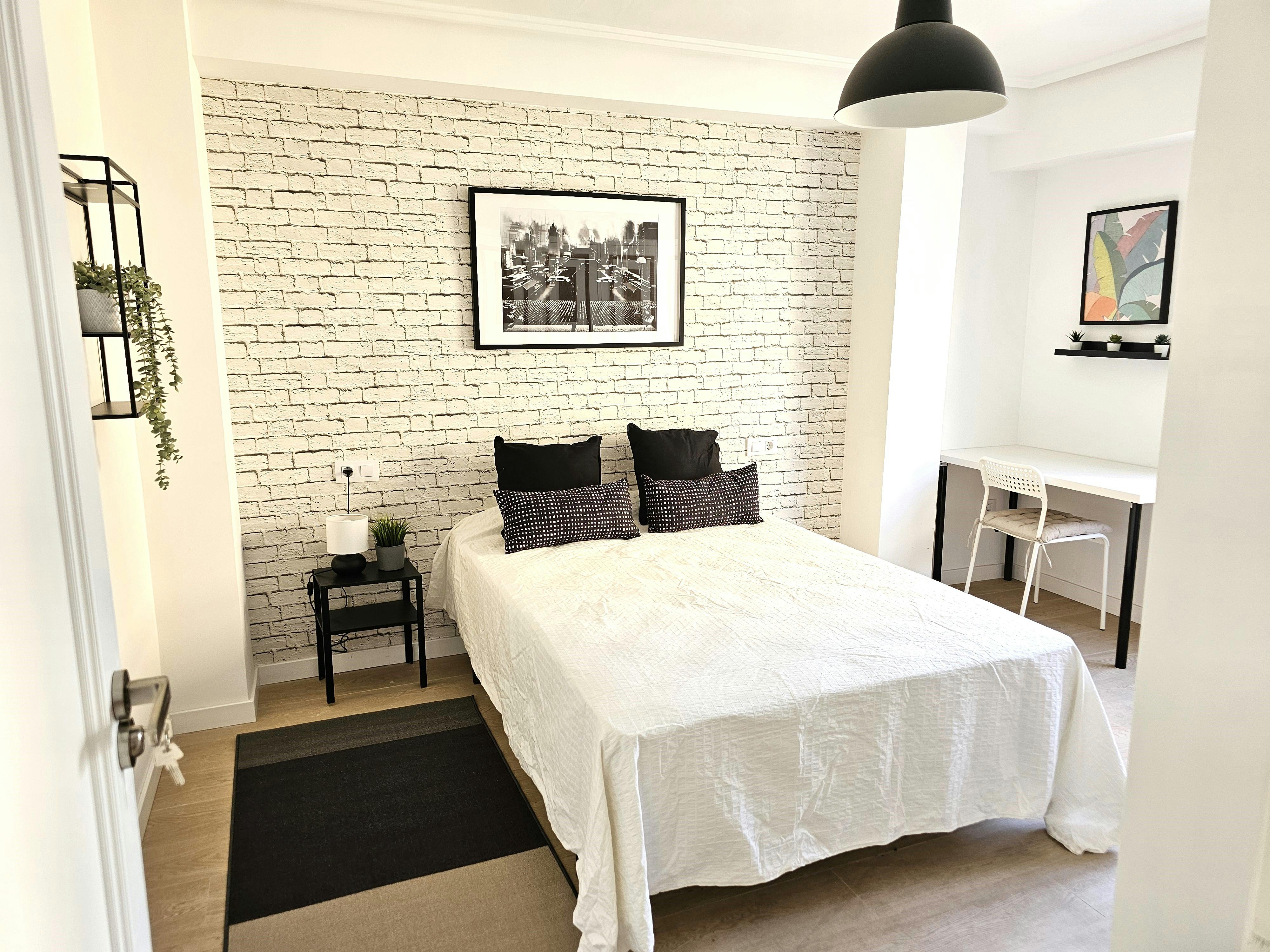 Carrer del Poeta Mas y Ros, Valencia preview