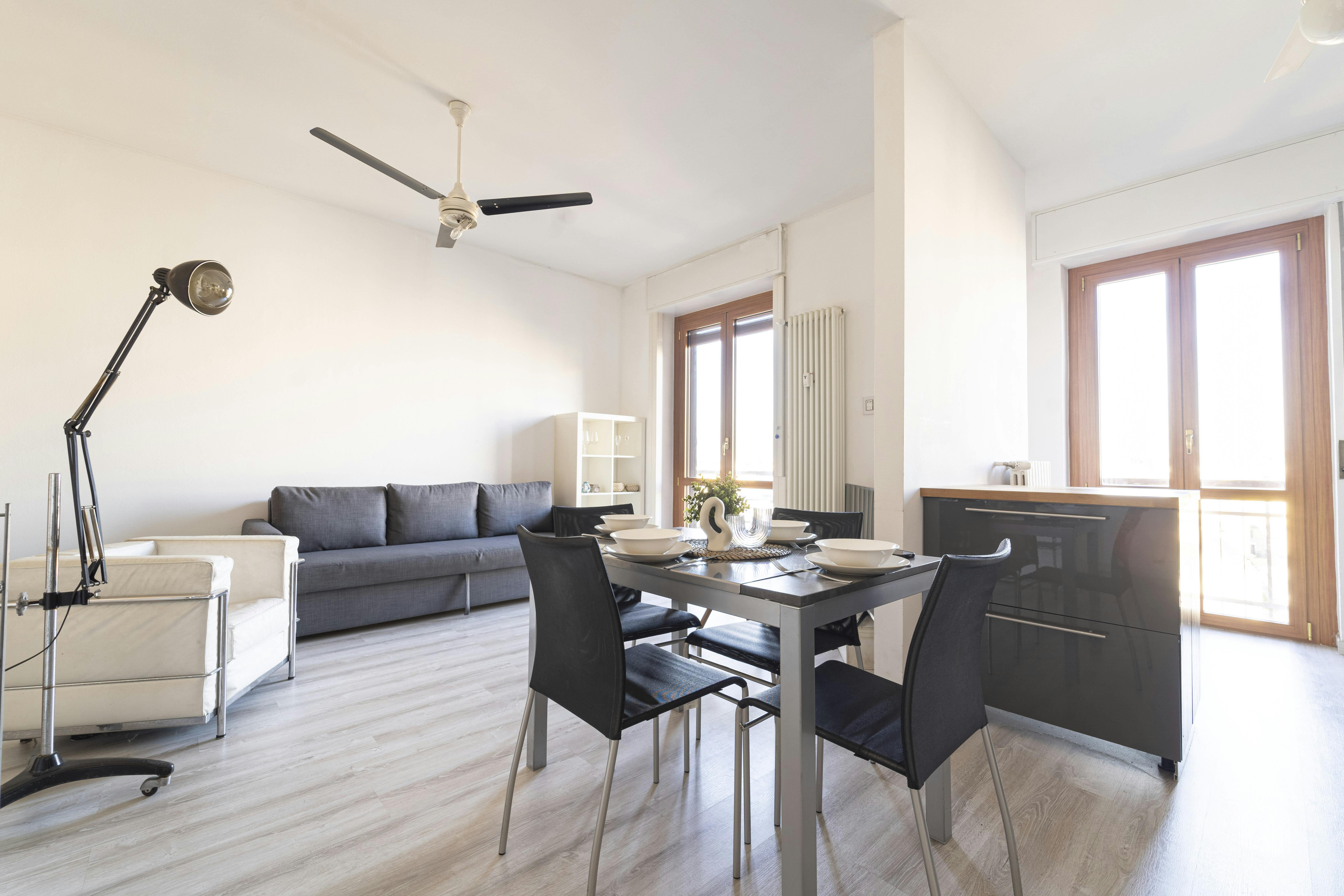 Via Gian Carlo Castelbarco, Milan