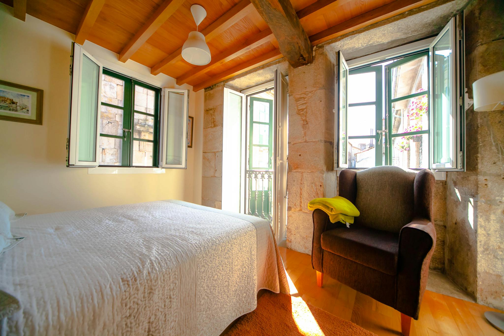 Rúa da Troia, Santiago de Compostela preview