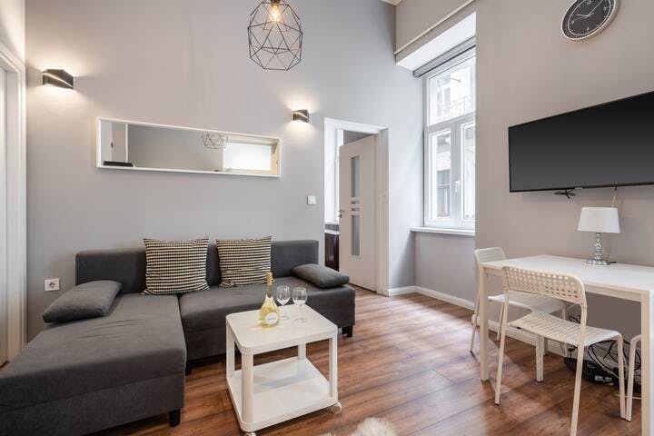 Király utca, Budapest preview