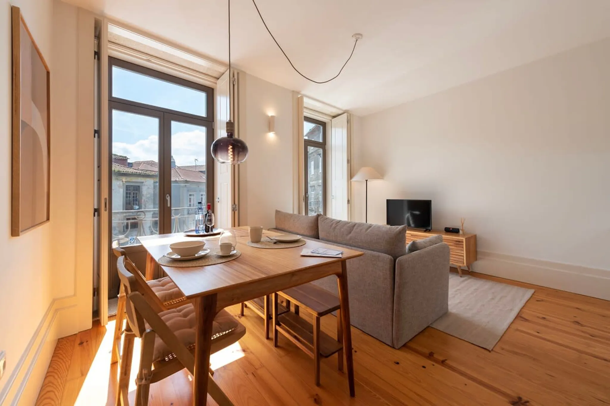 Rua das Taipas, Porto preview