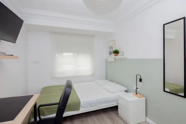 Private room in Carrer de Josep Benlliure, Valencia (1591845) room image 2
