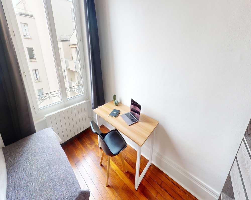 Private room in Rue Etienne Richerand, Lyon (1591905) room image 2