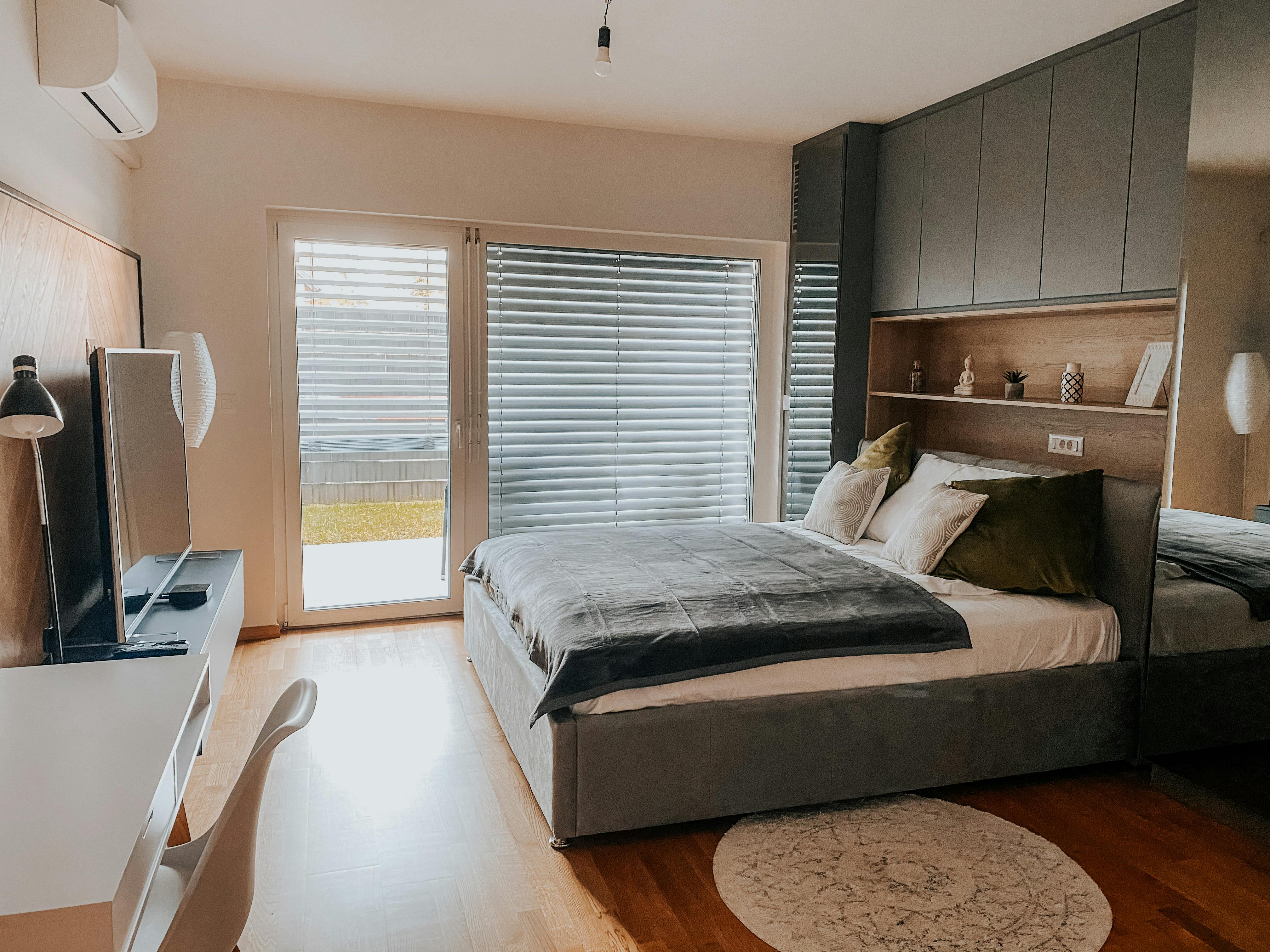 Studio for rent for €1,200 per month in Ljubljana, Pipanova pot