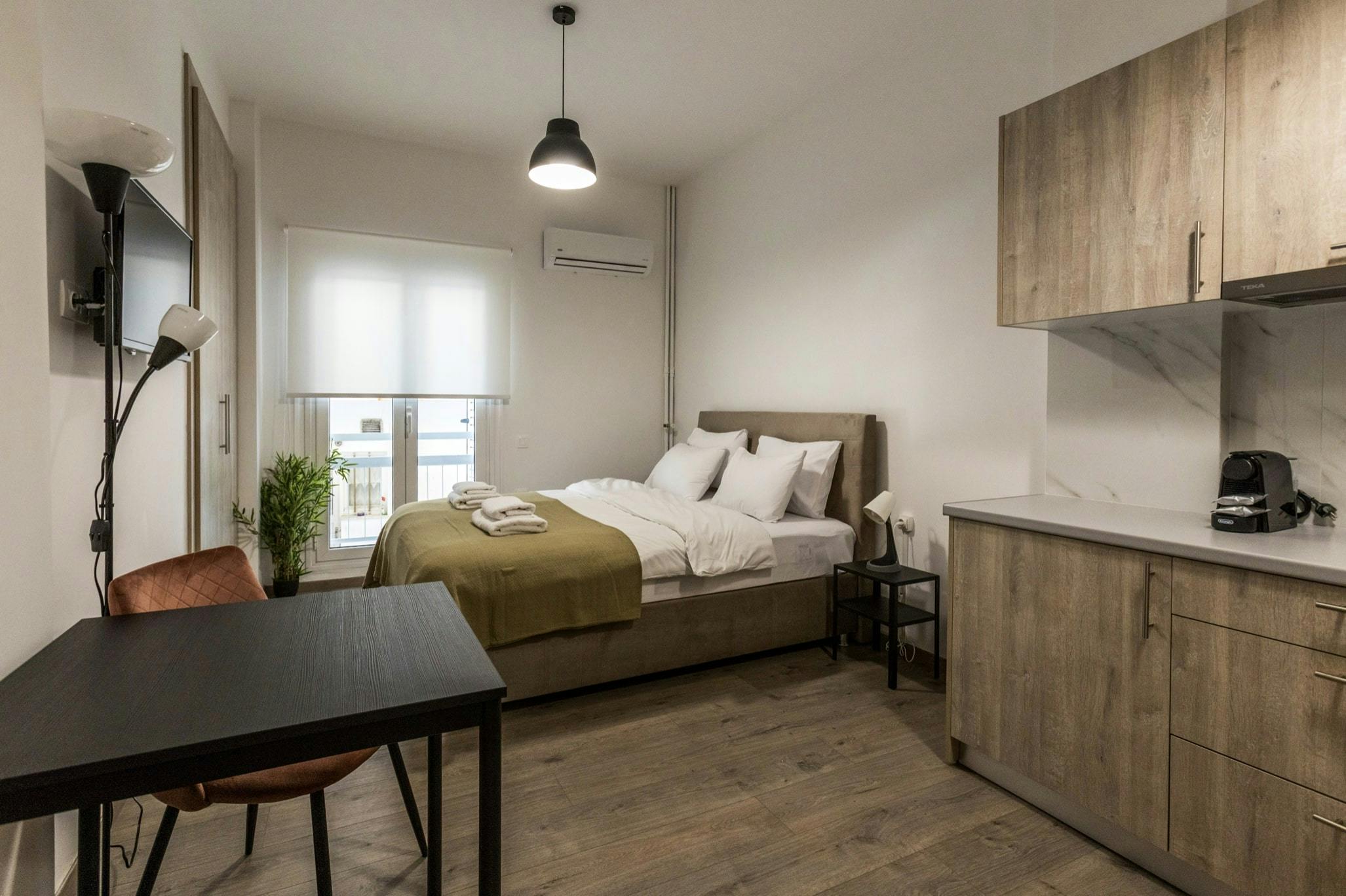 Studio for rent for €1,000 per month in Athina, Panormou