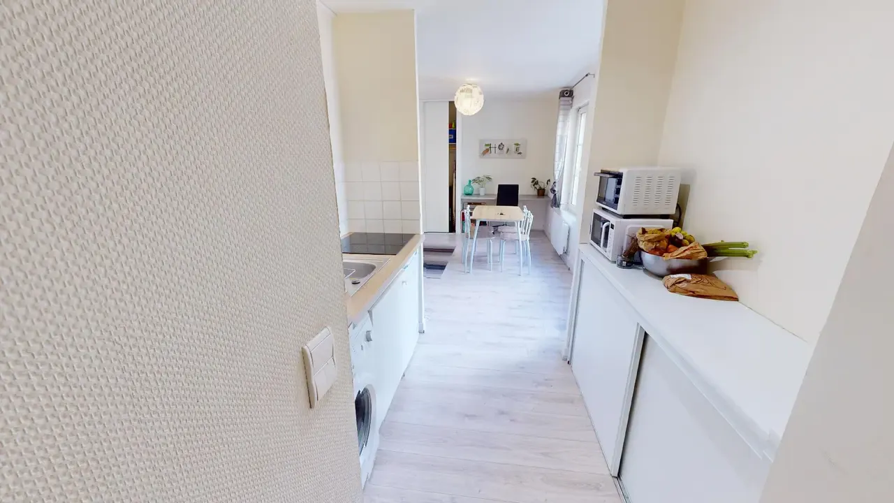 1-Bedroom Apartment in Rue François Chénieux, Limoges (1592090) ROOM 4