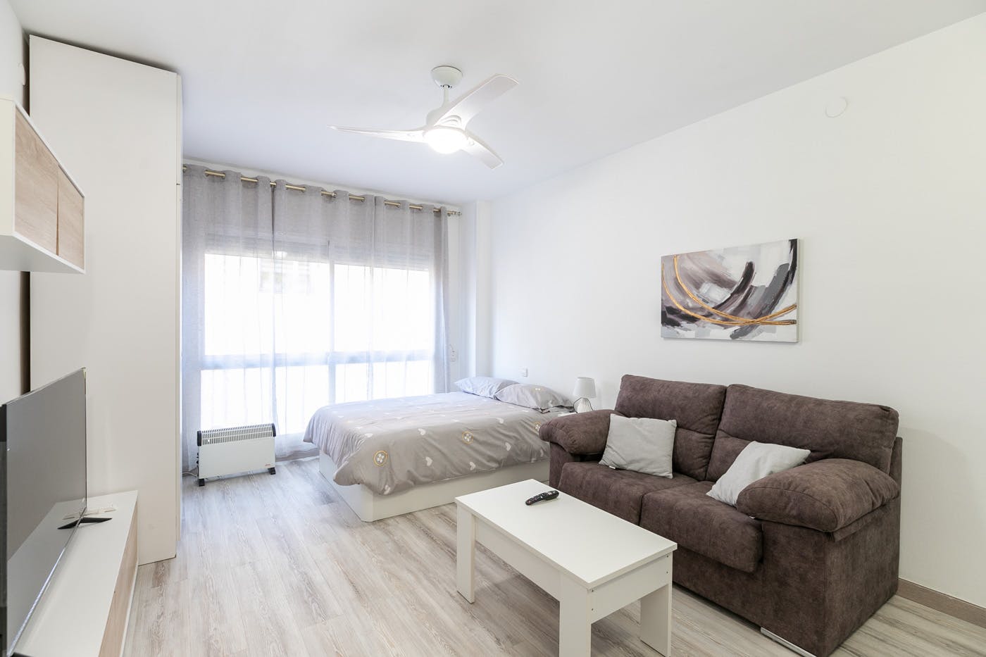 Studio for rent for €1,090 per month in Barcelona, Carrer de Joan Gamper