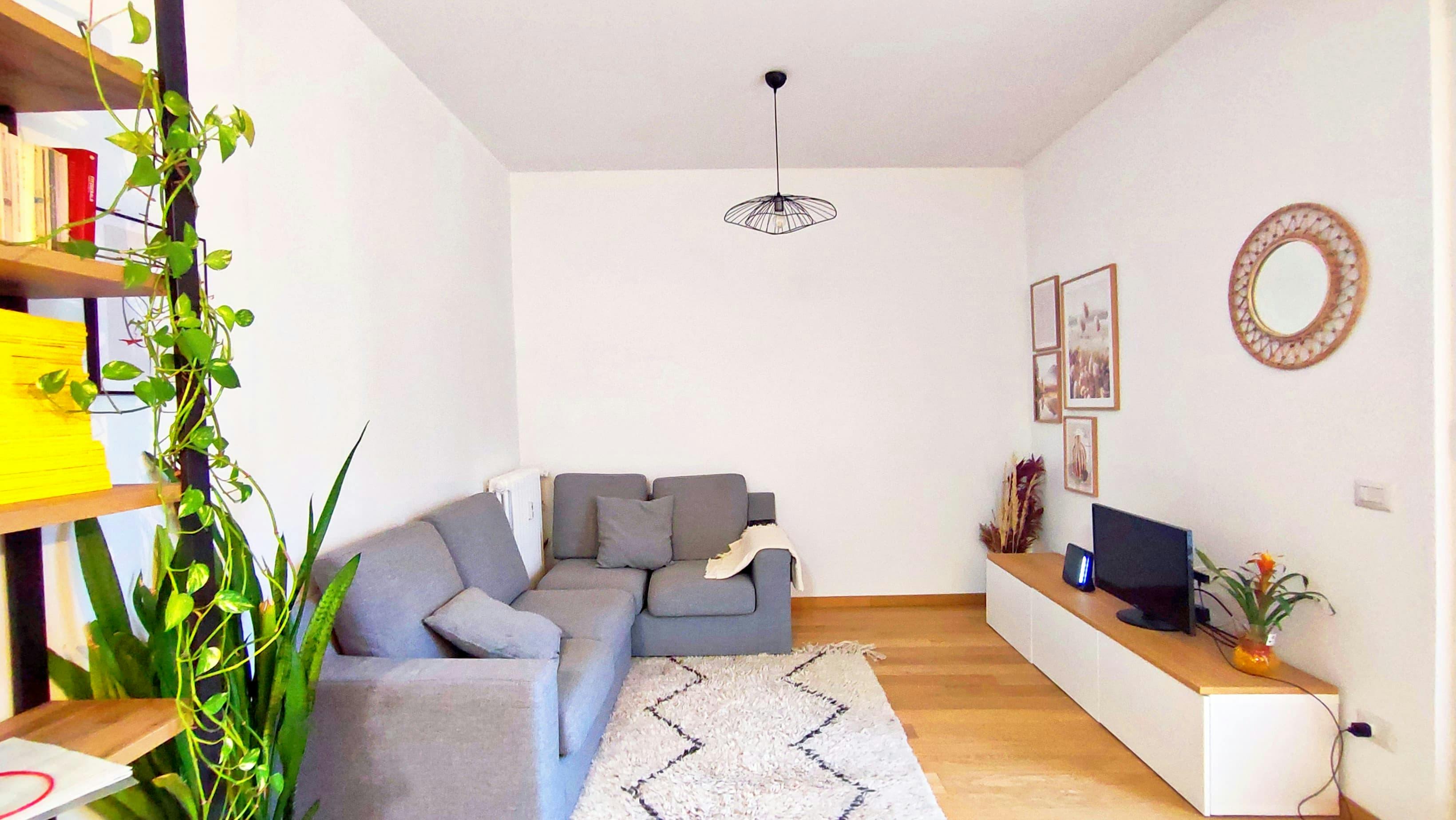 Apartment Milan, 1 bed — photo 1