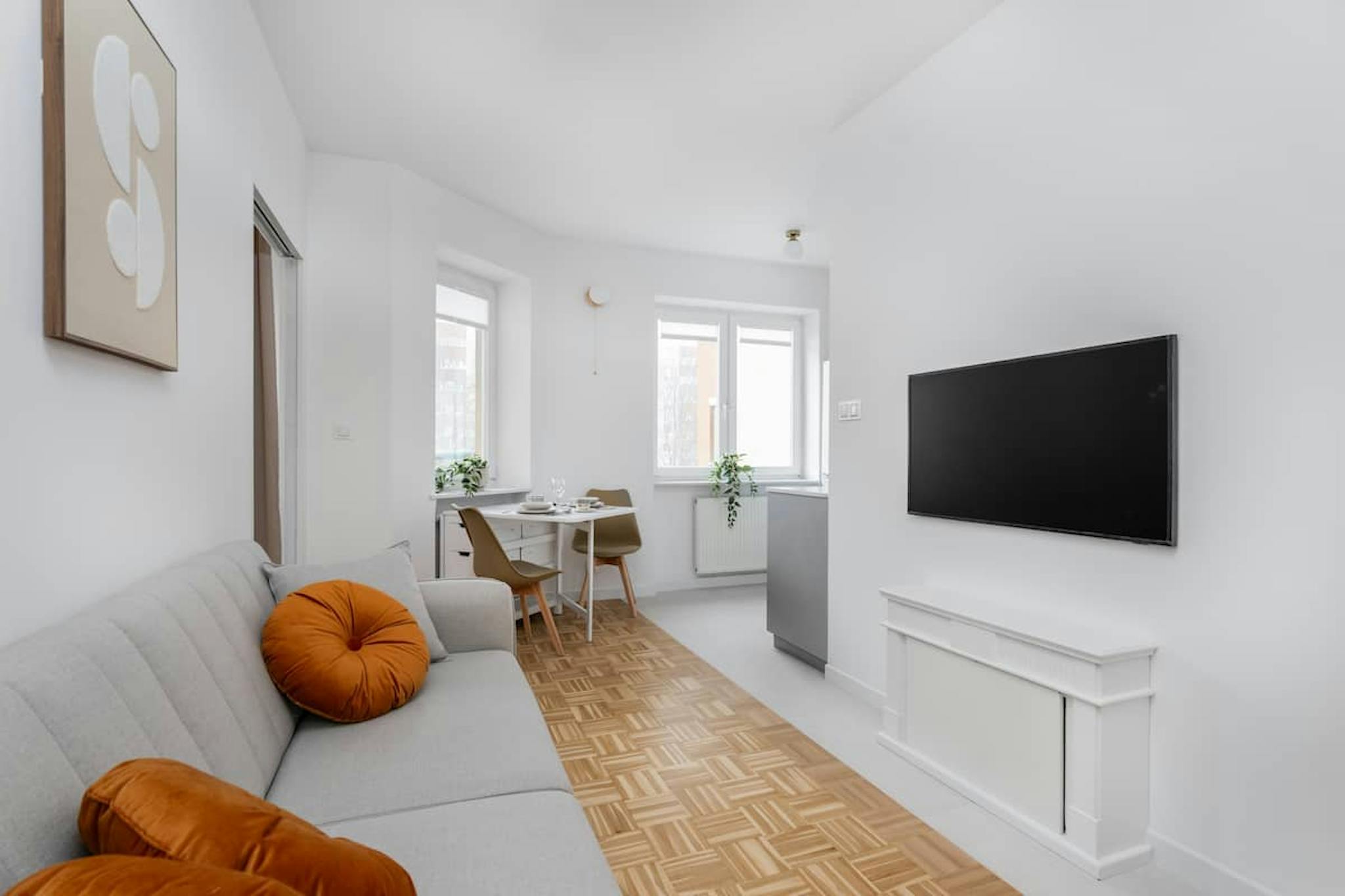 Domaniewska, Warsaw preview