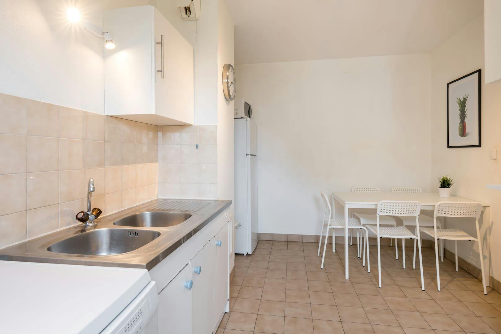 Apartment Lyon, 1 bed, 9m² — photo 6