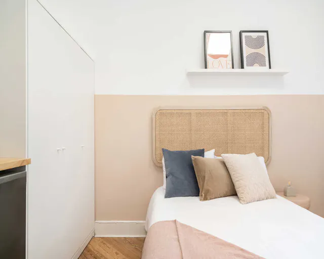 Private room in Calle de Padilla, Madrid (1592475) room image 2