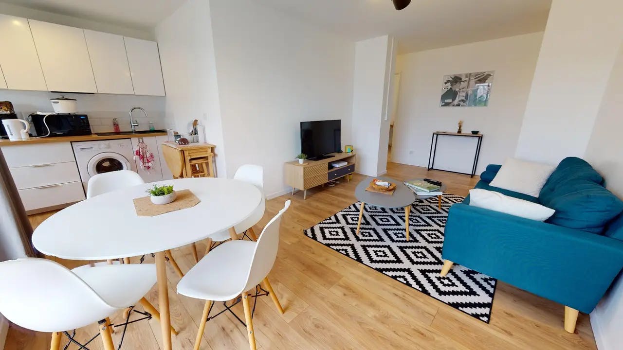 Private room in Rue de Château Gaillard, Villeurbanne (1592537) ROOM