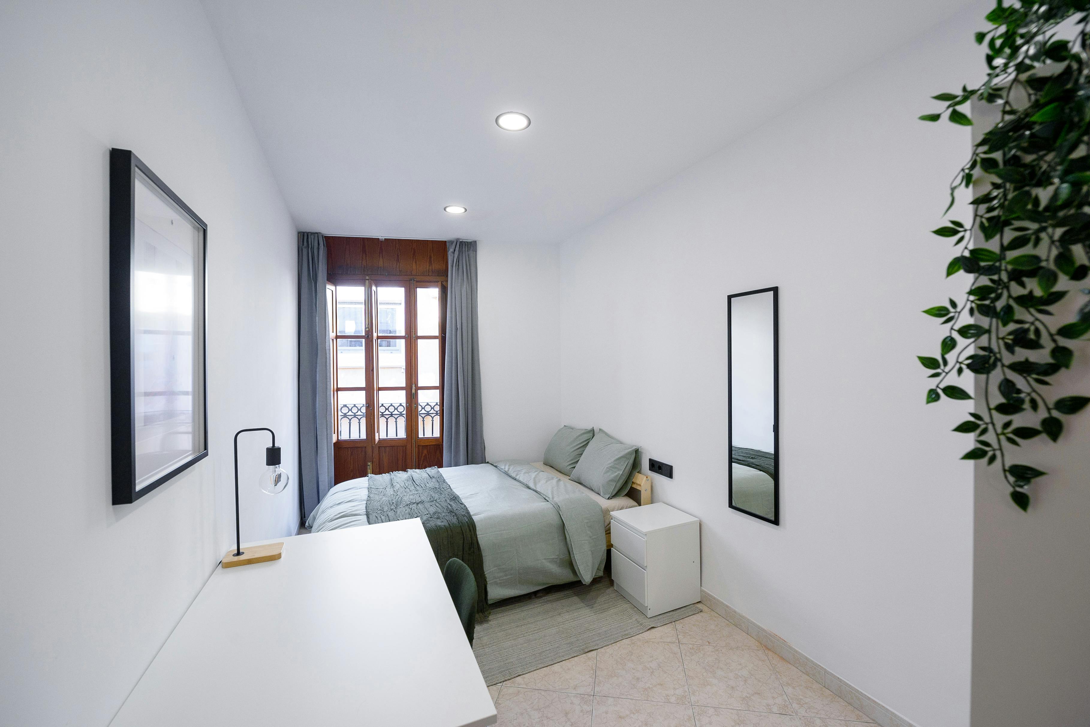 Carrer de Baix, Valencia Valencia