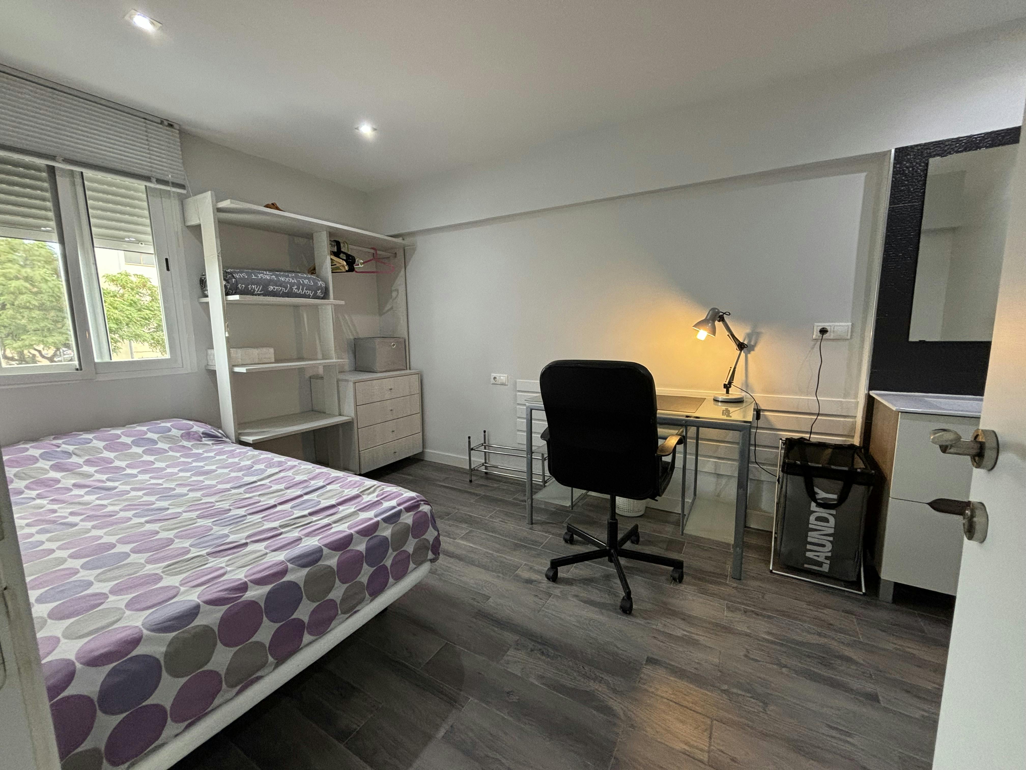 Carrer de Campillo de Altobuey, Valencia Valencia