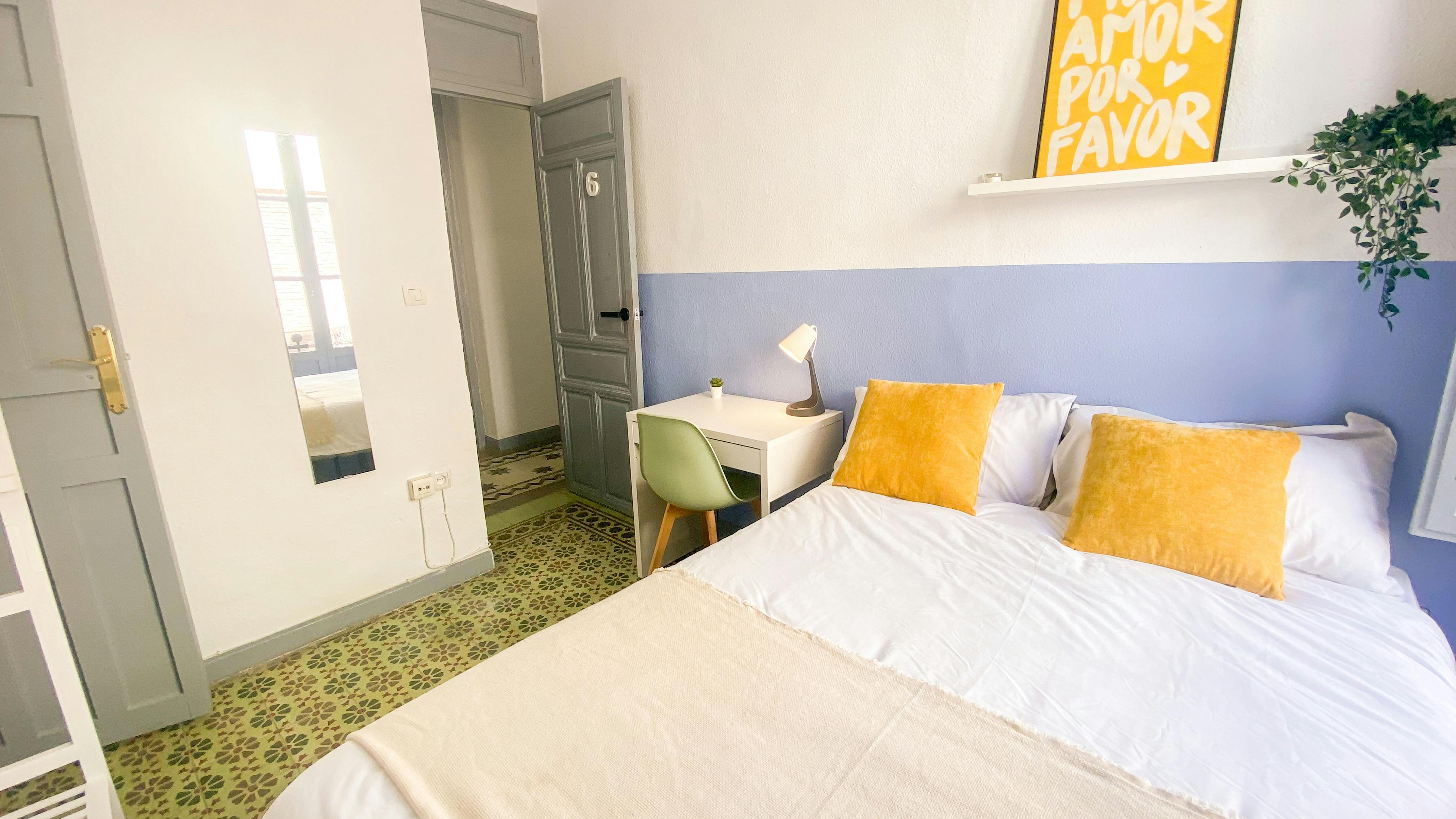 Calle los Santos, Granada preview