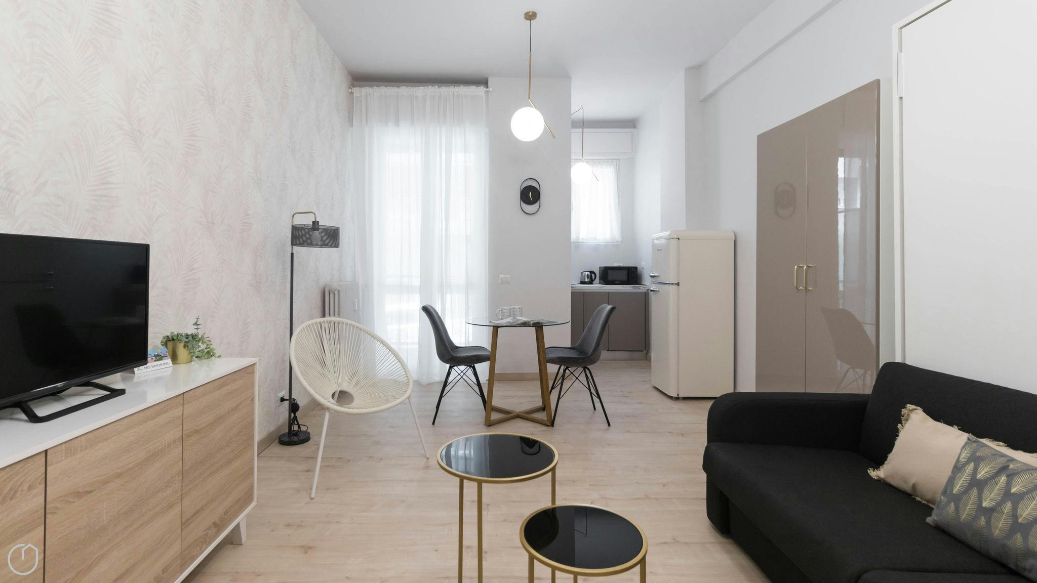 Studio for rent for €1 per month in Sesto San Giovanni, Via Vincenzo Gioberti