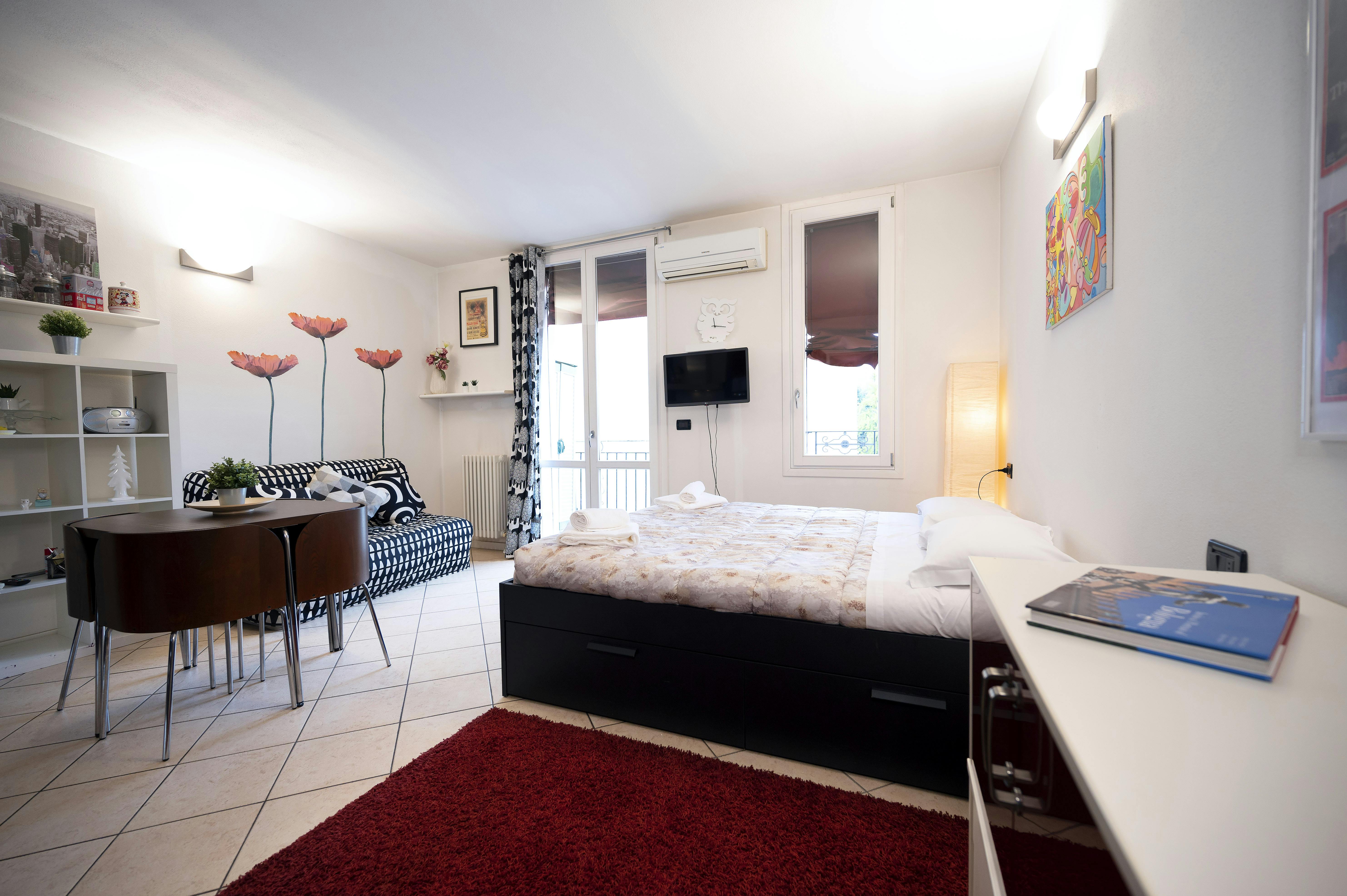 Via San Felice, Bologna