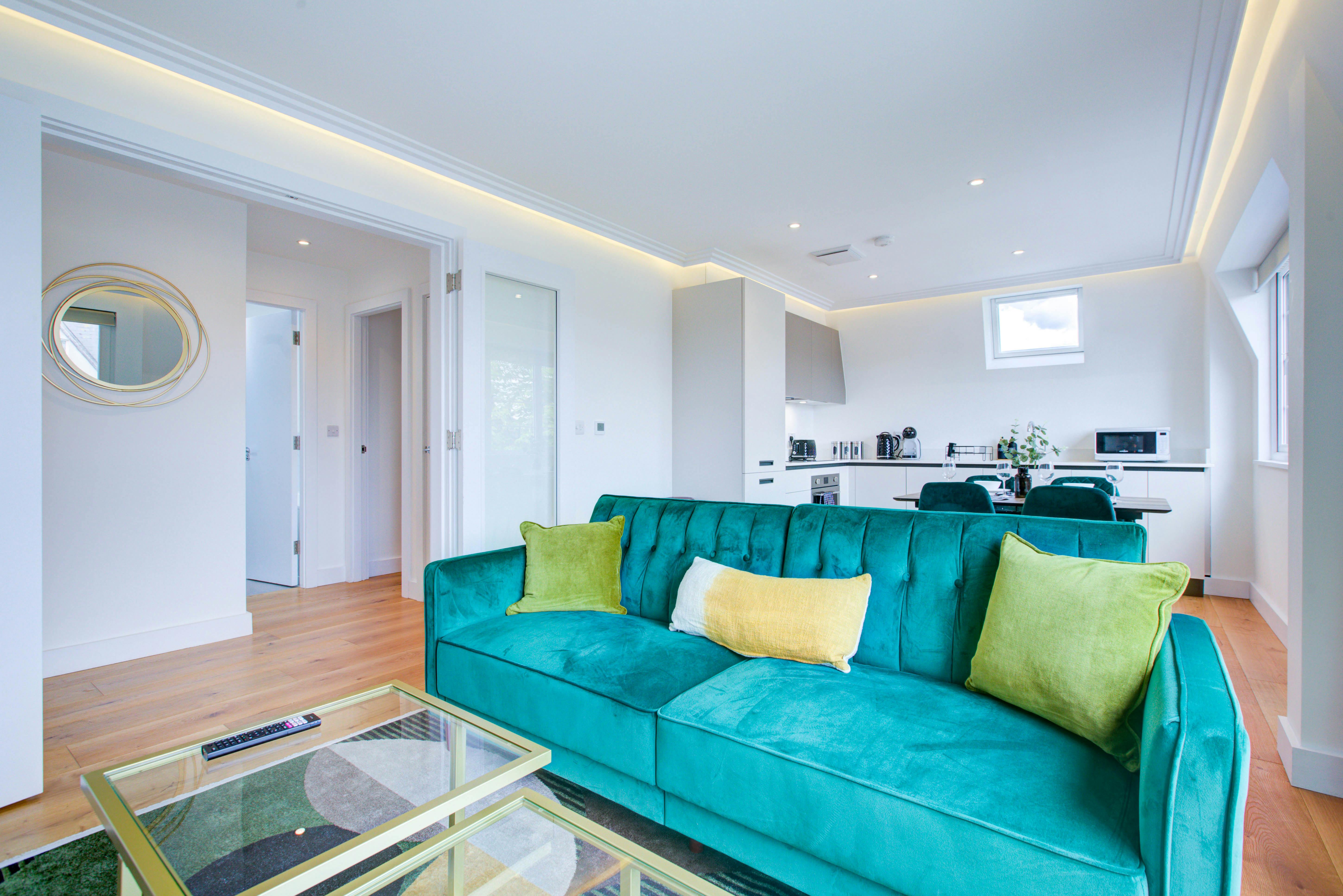 Квартира сдается в аренду за 4 000 £ в месяц в London, Horn Lane