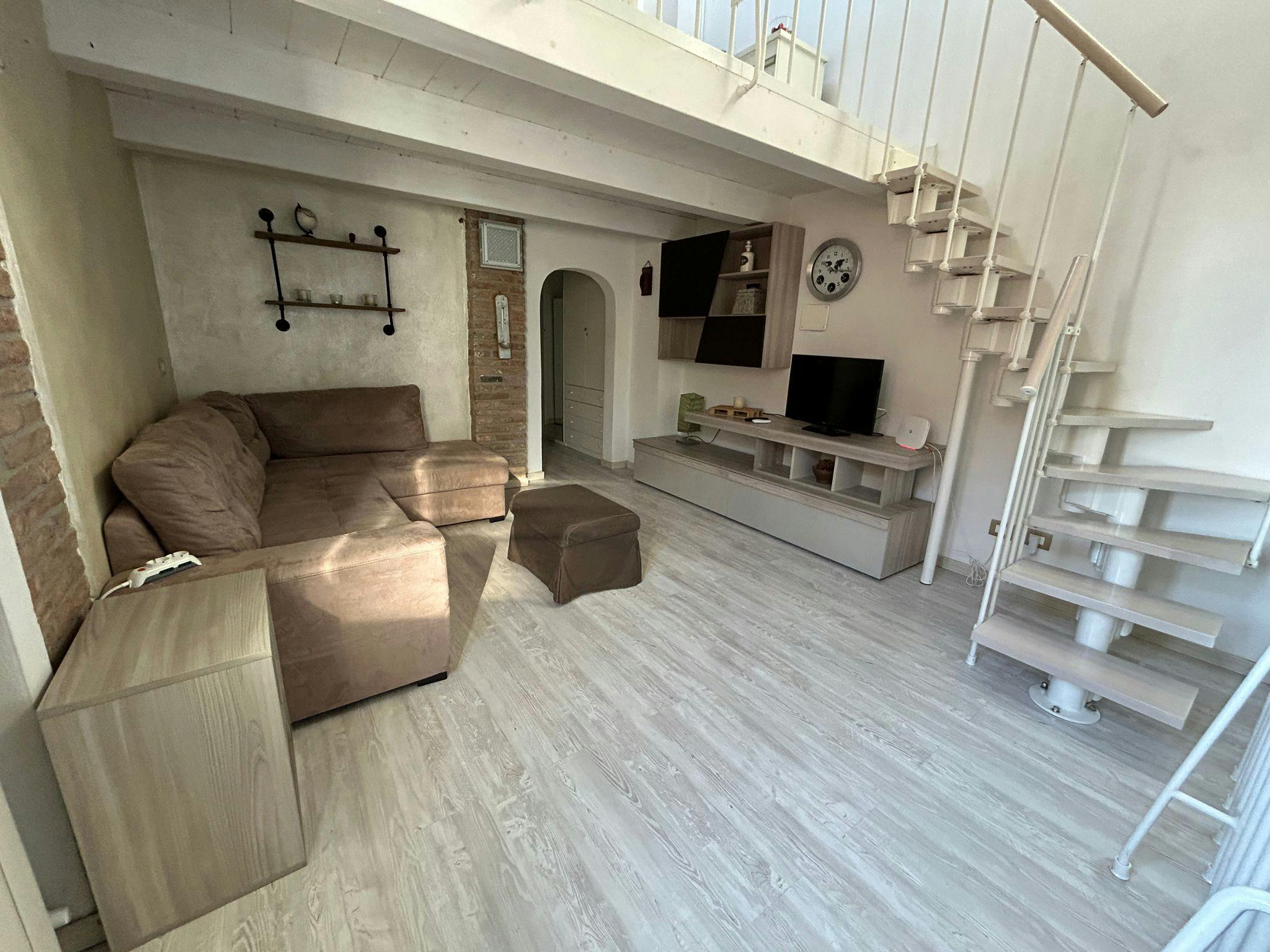 Apartment for rent for €1,500 per month in Lippo, Via Surrogazione