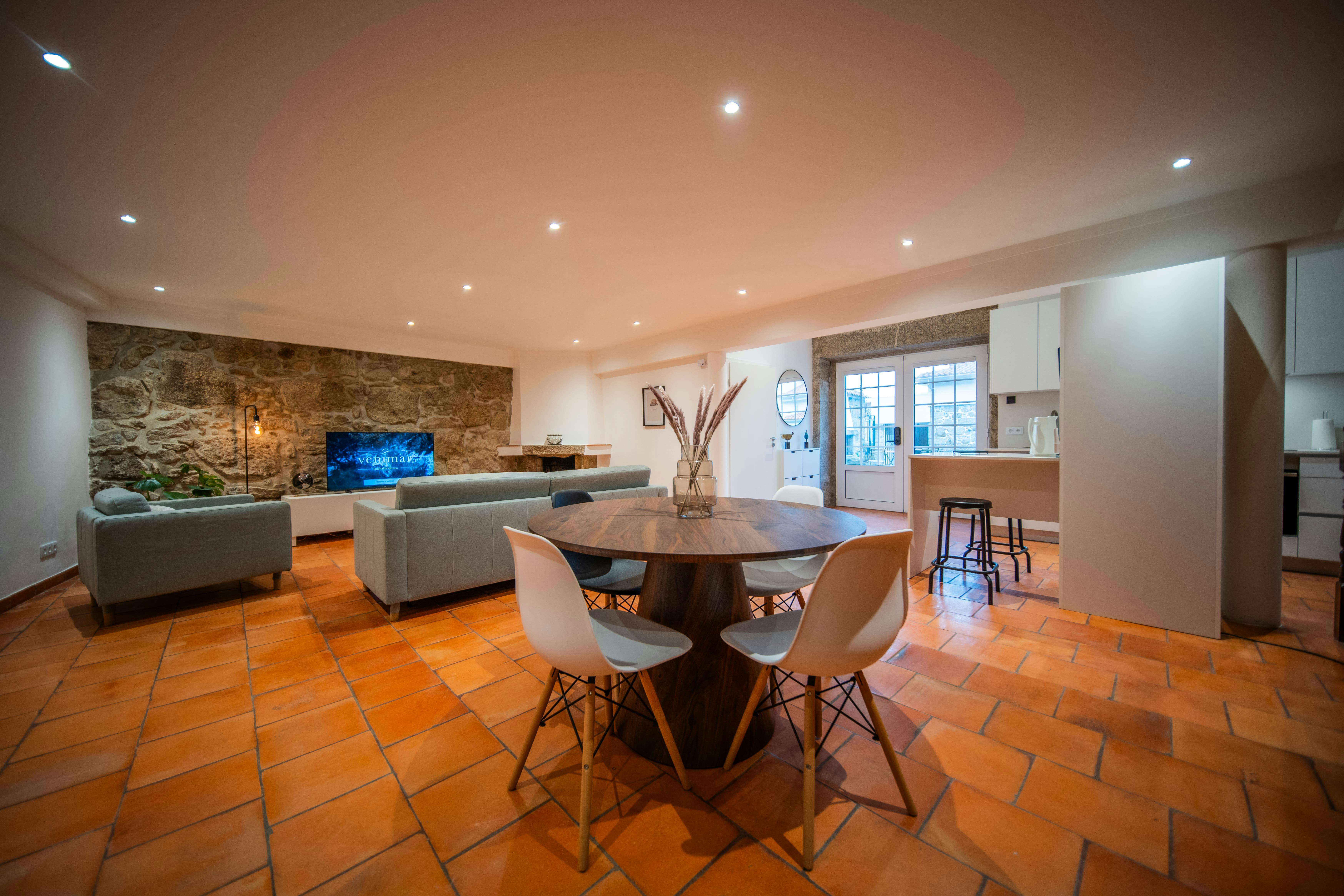 Maison à louer pour 2 000 €/mois à Viana do Castelo, Rua Paula Ferreira