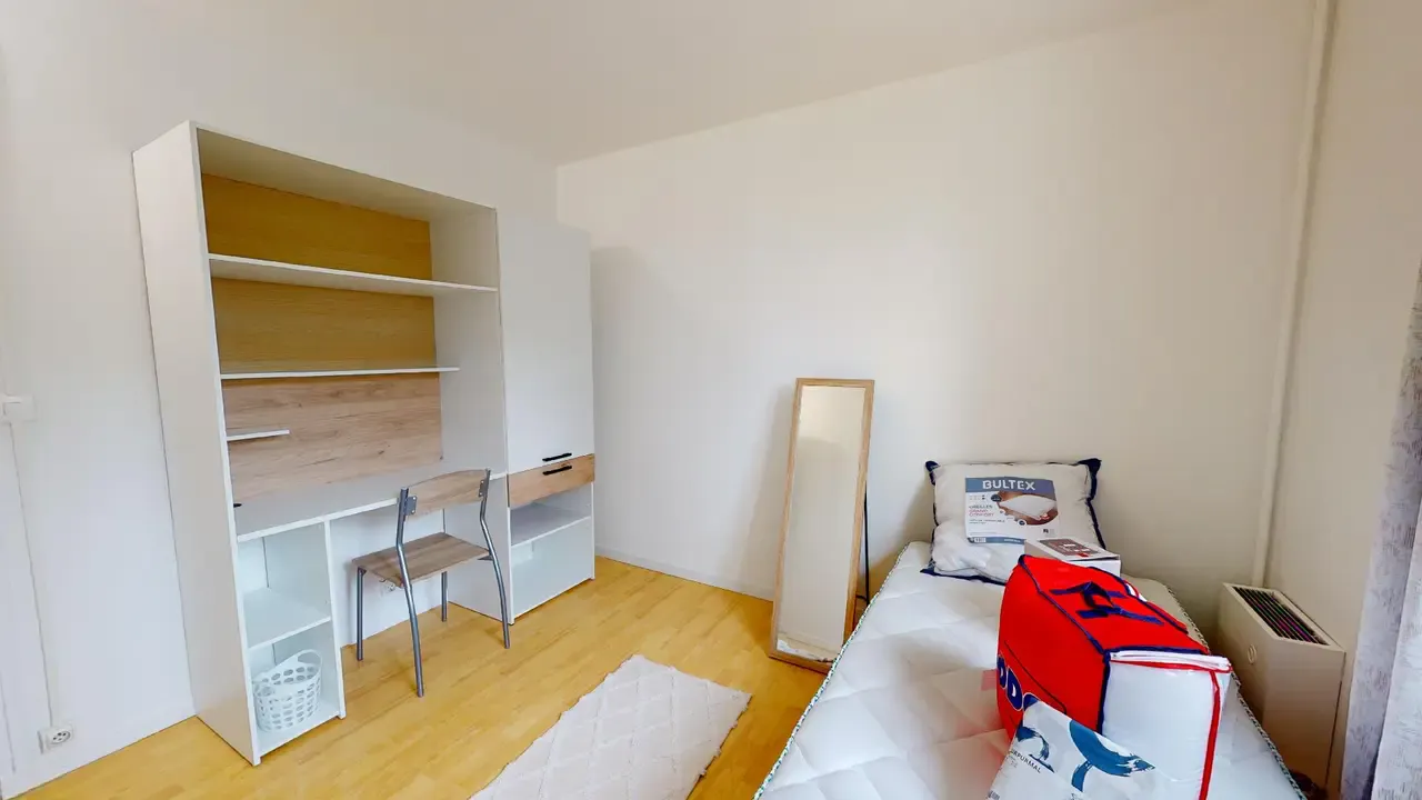 Private room in Rue Frédéric et Irène Joliot-Curie, Reims (1593075) ROOM 1