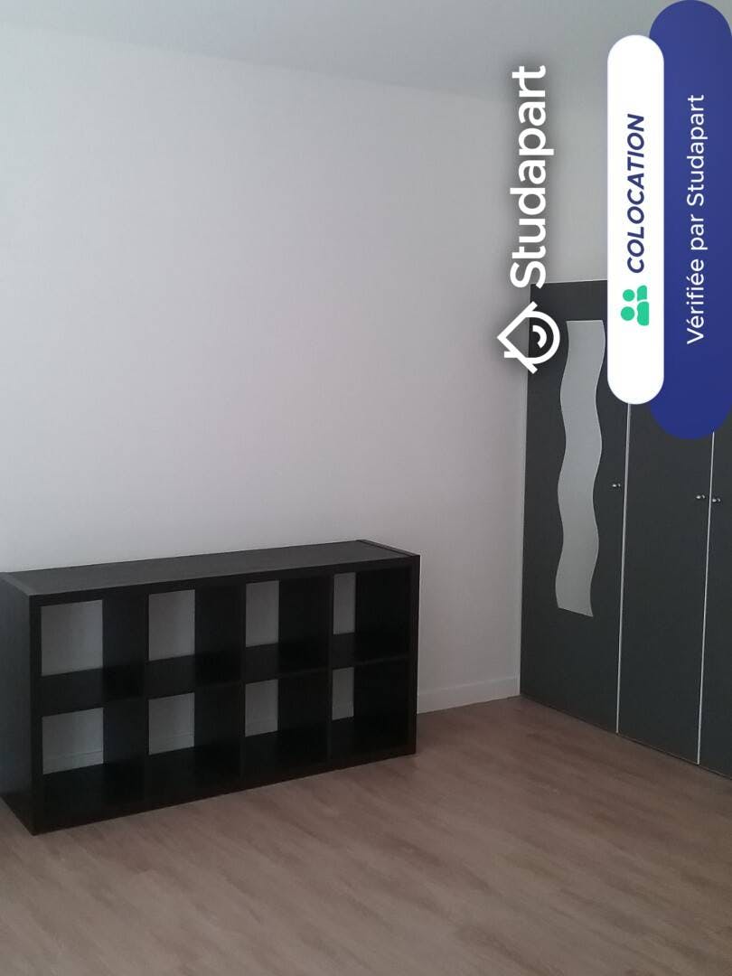 Private room for rent on Avenue du Général de Gaulle, Créteil - Widok 3