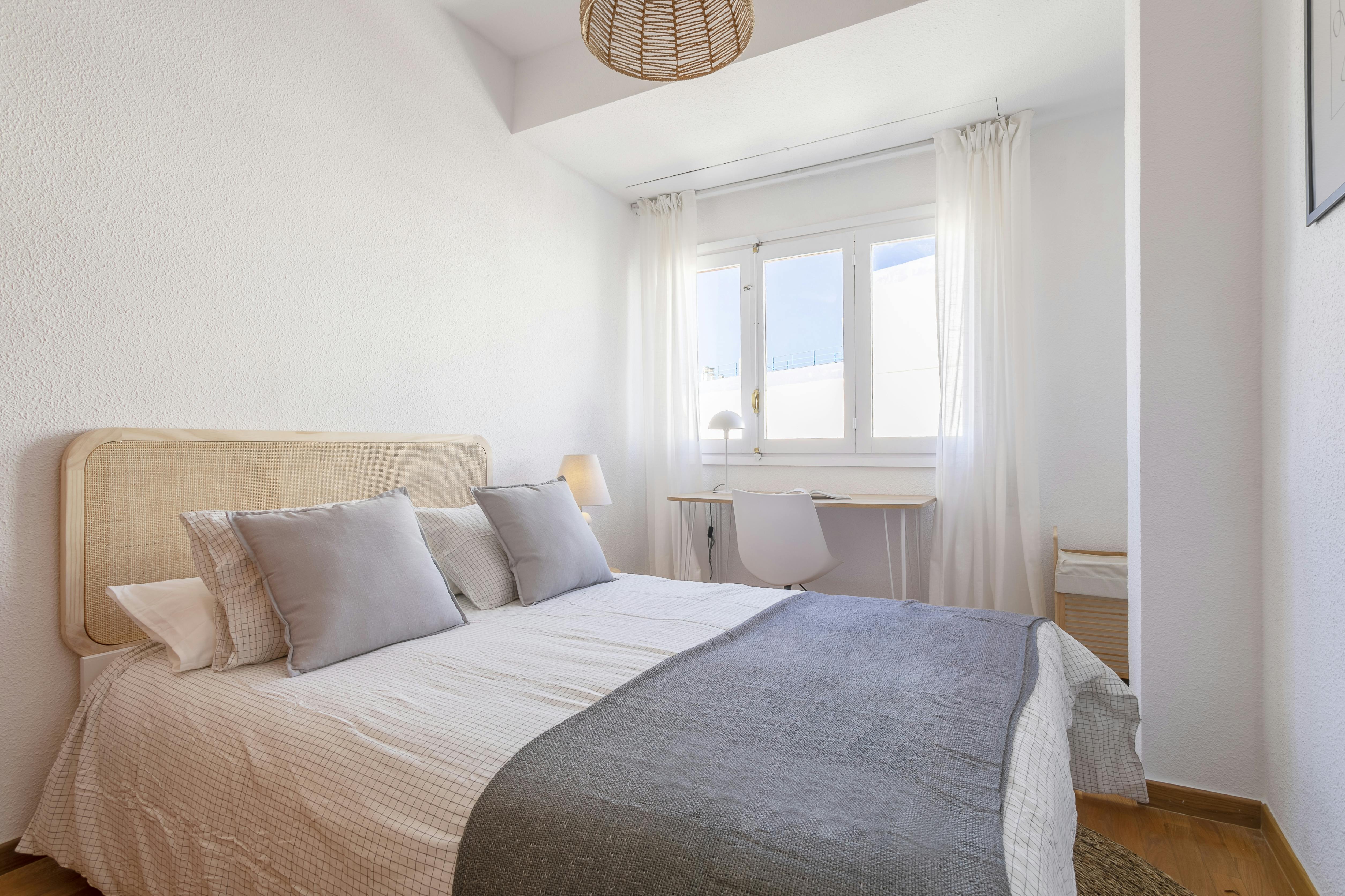 Avenida Maisonnave, Alicante (Alacant) preview