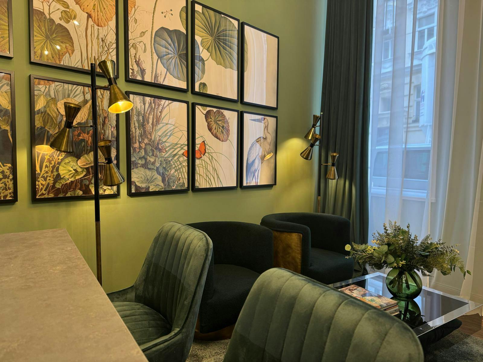 preview gallery tile