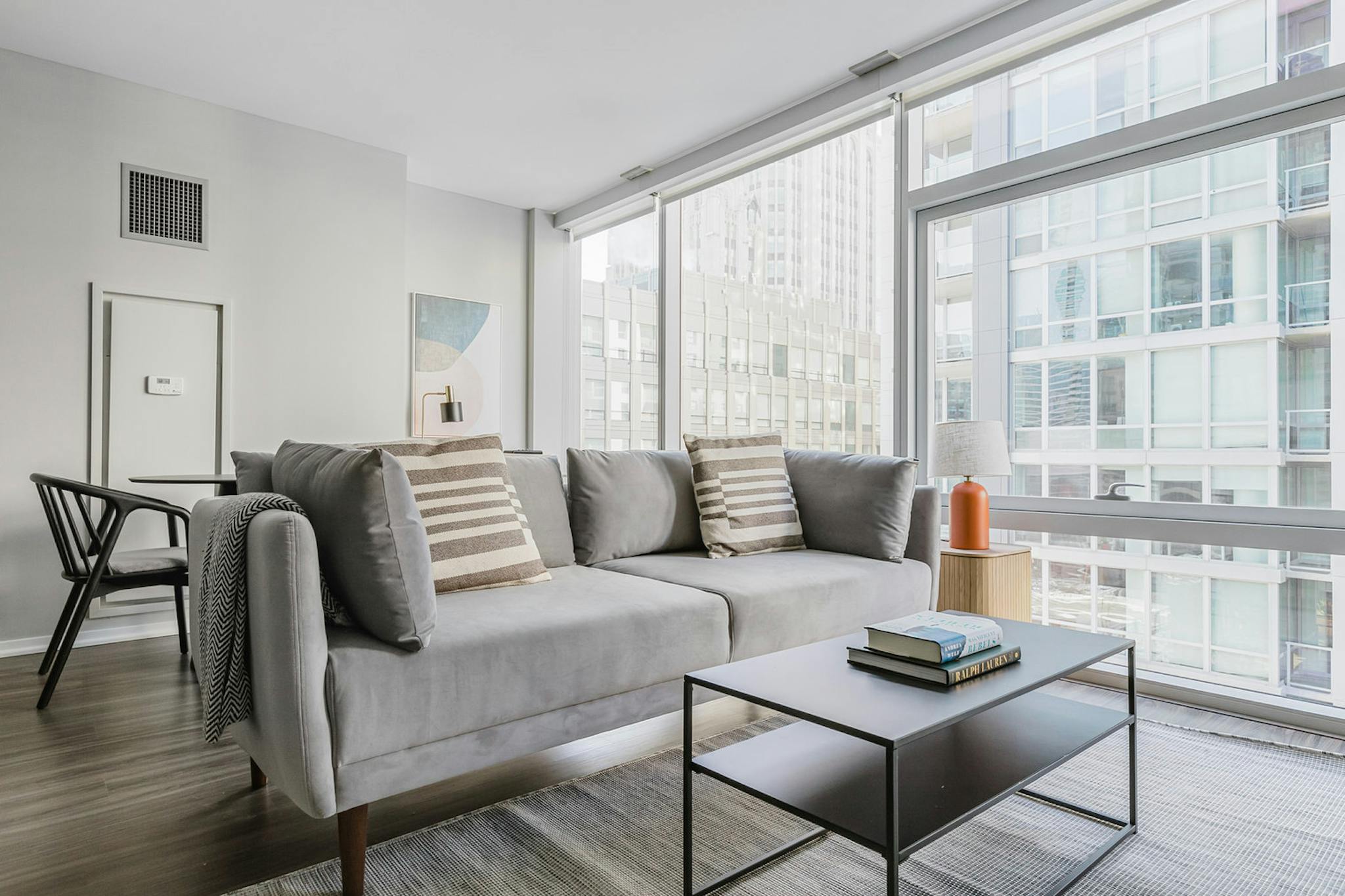 East Illinois Street, Chicago, IL preview